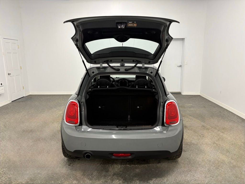 2017 MINI Cooper Base