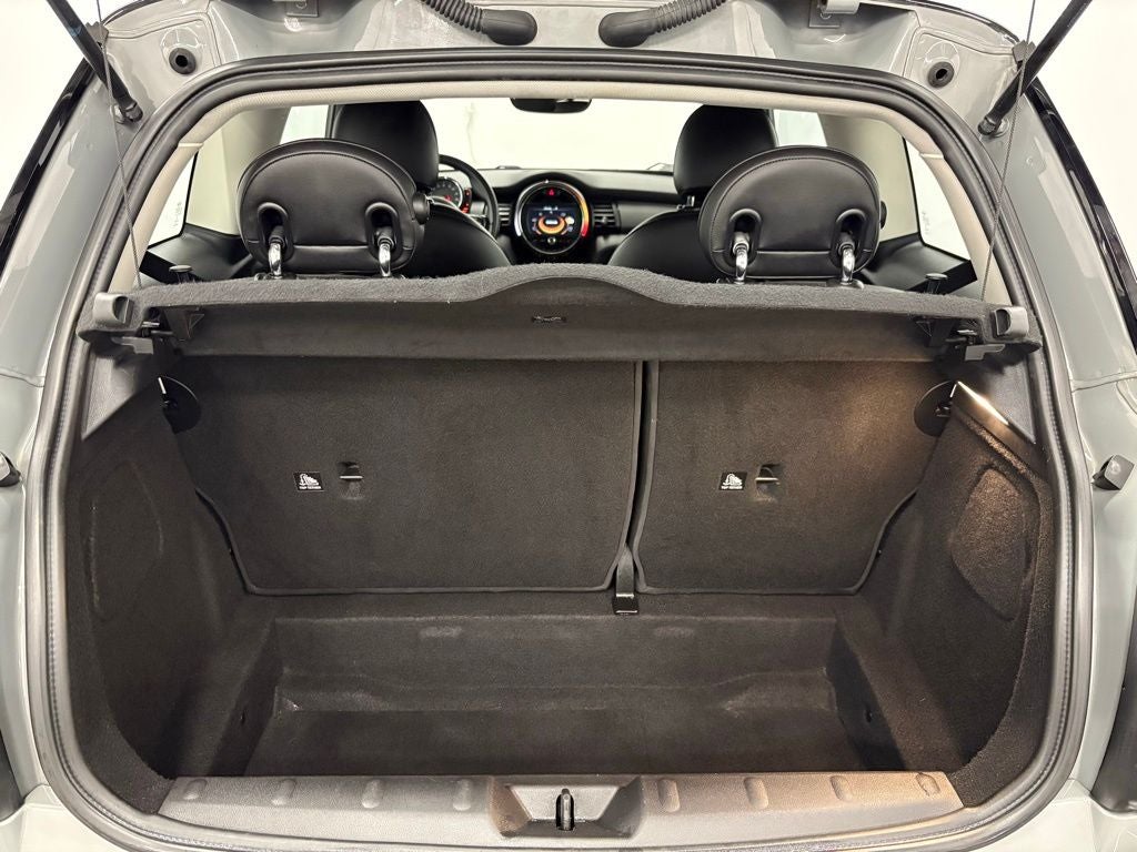 2017 MINI Cooper Base