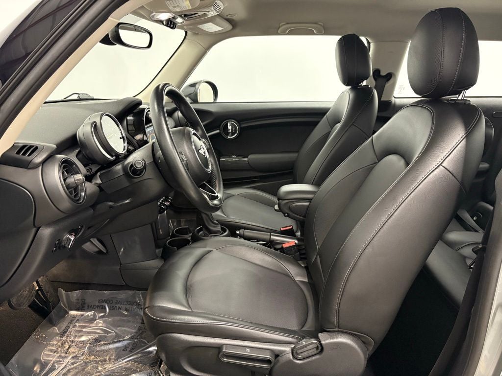 2017 MINI Cooper Base