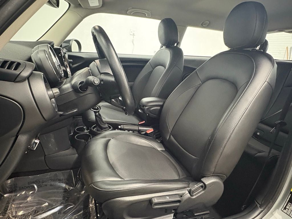 2017 MINI Cooper Base