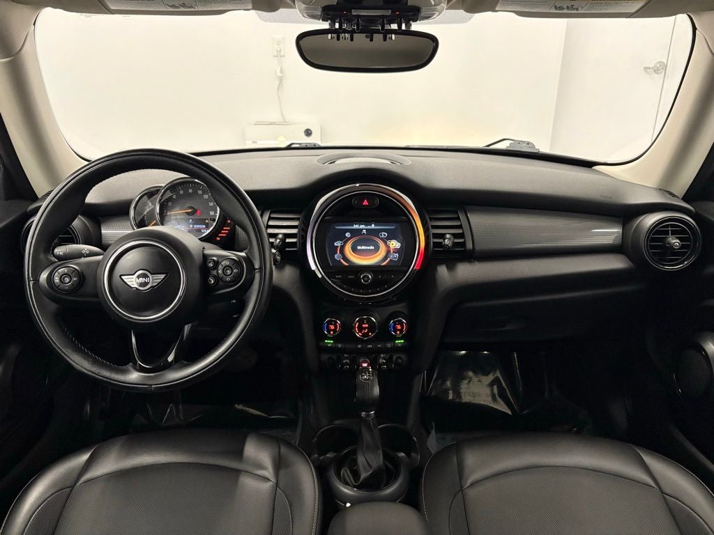 2017 MINI Cooper Base