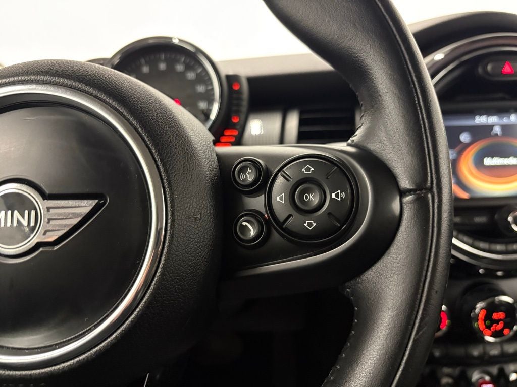 2017 MINI Cooper Base