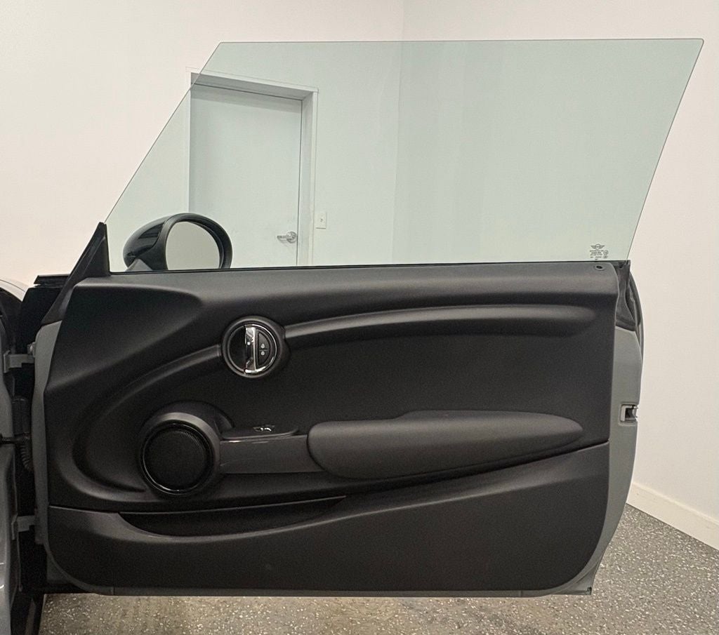 2017 MINI Cooper Base