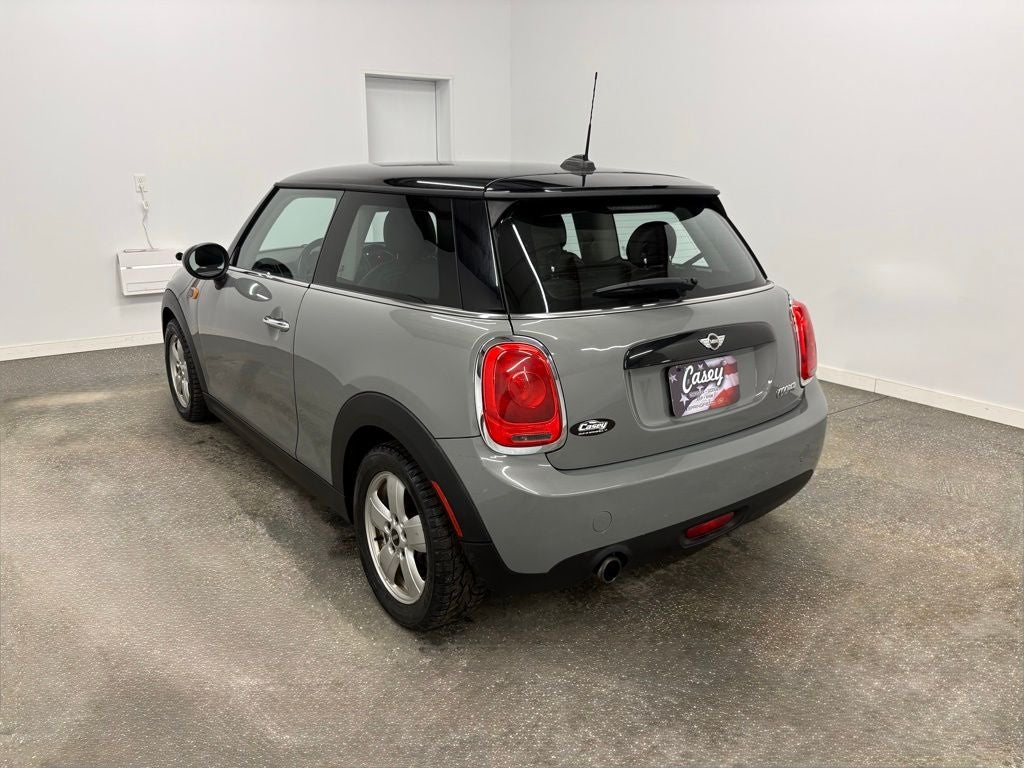 2017 MINI Cooper Base