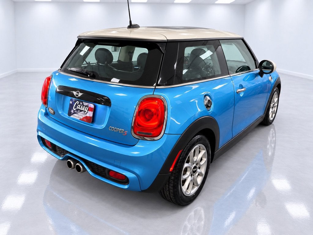 2017 MINI Cooper S Base