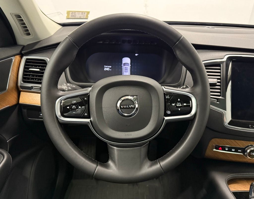 2024 Volvo XC90 Recharge Plug-In Hybrid T8 Core Bright Theme