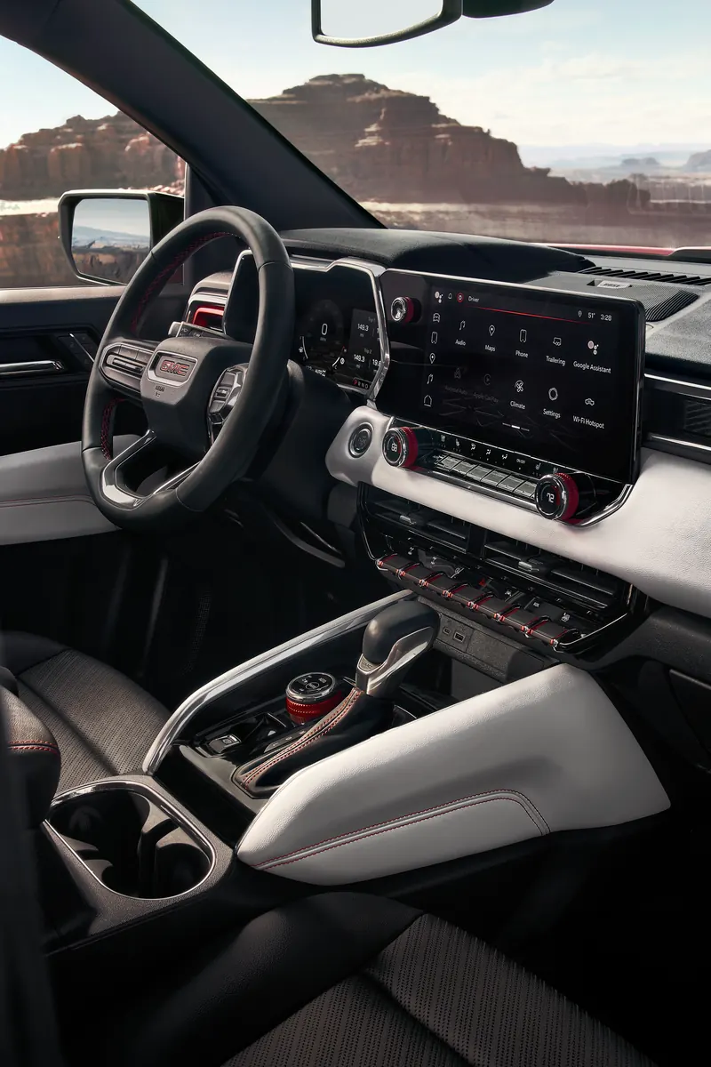 2026 GMC Canyon infotainment system at Brustolon Buick GMC in MYSTIC CT